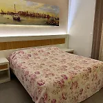 La Bussola Bed & Breakfast 3*